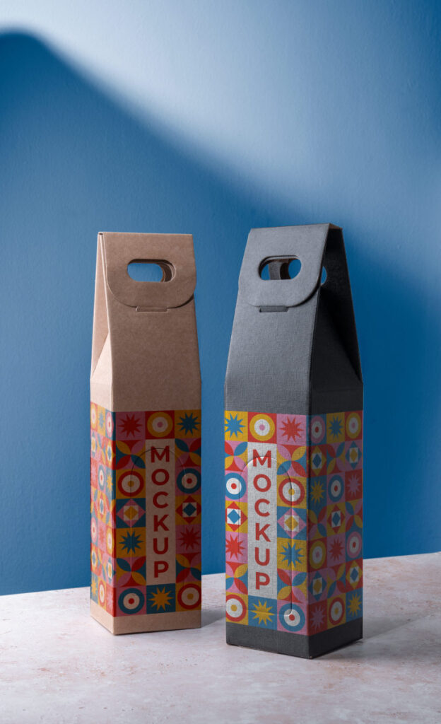 Prototipos de empaques con branding y diseño gráfico, creados en un curso de Design Sprint para testear la marca.